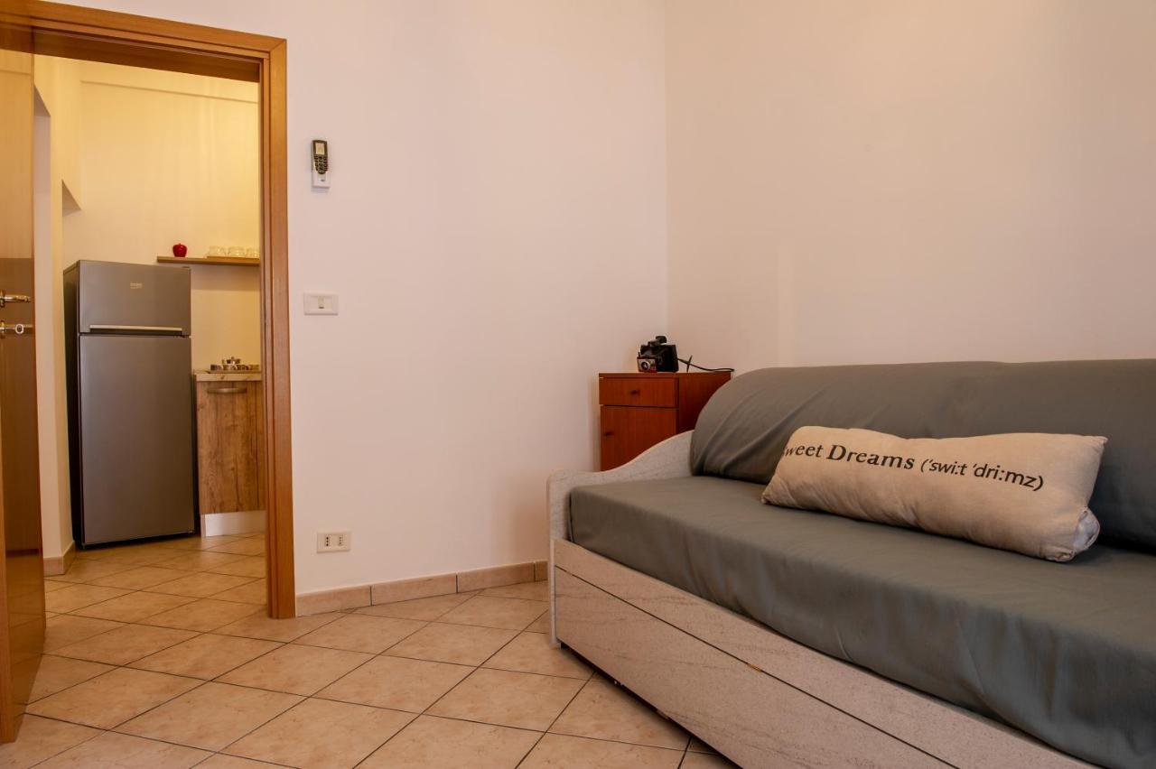 Casa Mazzini Apartment Monopoli Bagian luar foto